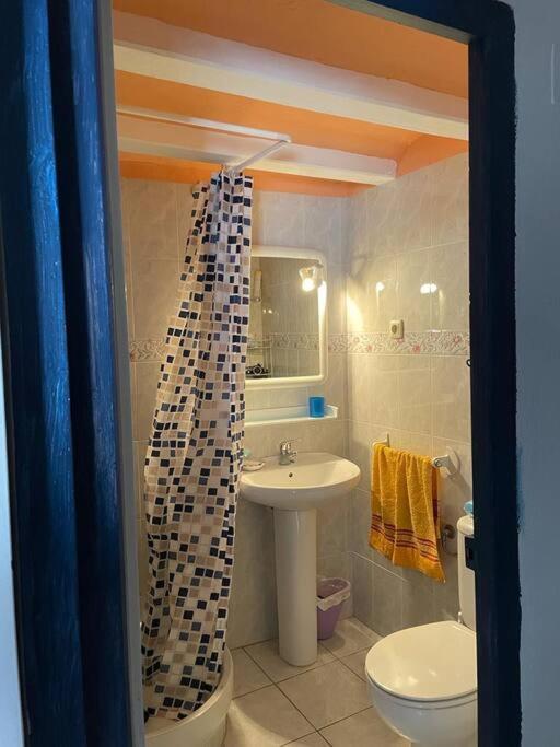 הוילה אלקנאר Townhouse - Casa Rustica Entre Mar Y Montana מראה חיצוני תמונה
